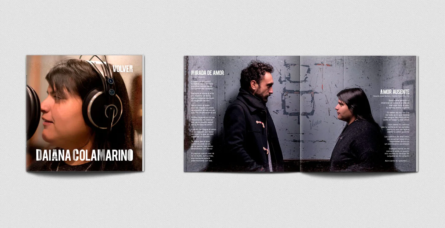 Booklet con letras